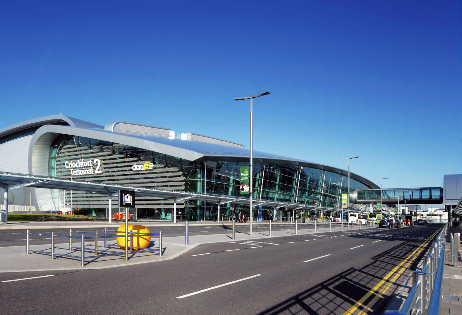 Fire breaks out at Dublin airport