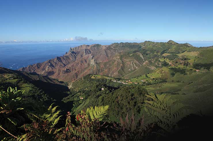 St Helena airport to open in 2017?