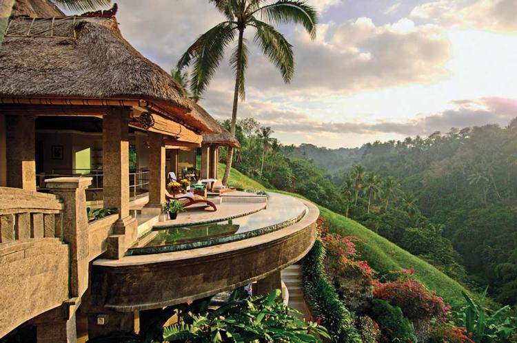 Honeymoons nearly a quarter of all bookings for Kuoni