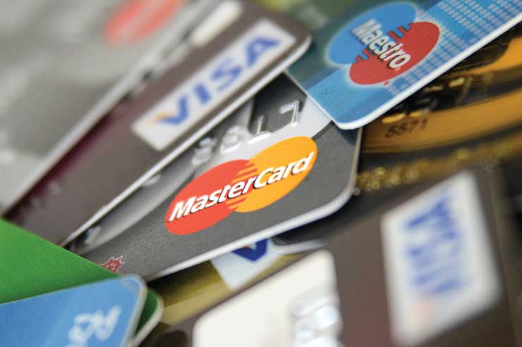 Agent urges industry pressure on card charge fees