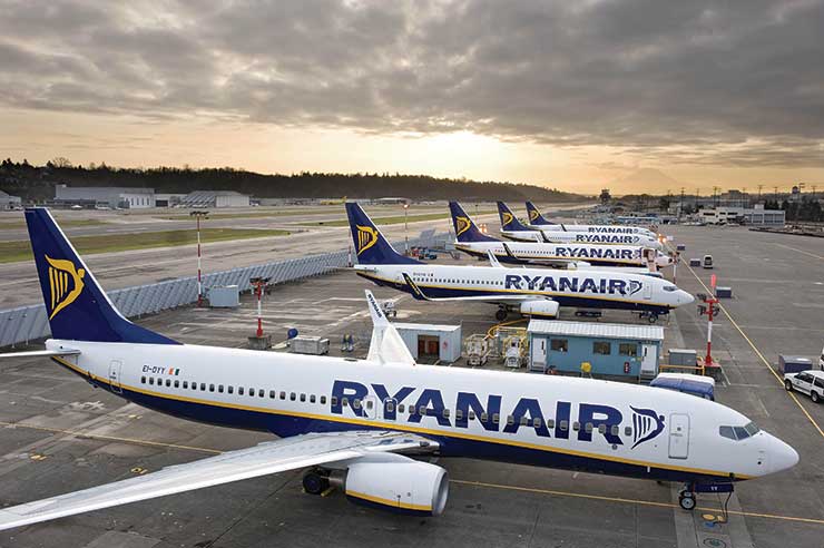 Ryanair to wind down package holiday division