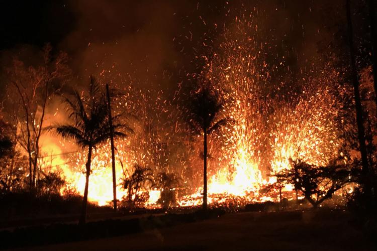 Aviation alert issued for erupting Hawaii volcano