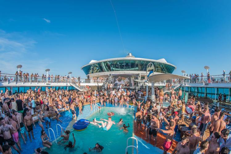 'Carnage' cruise sparks bookings boost for travel agent