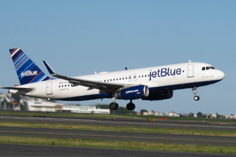 JetBlue eyes European launch to grow Boston and New York bases