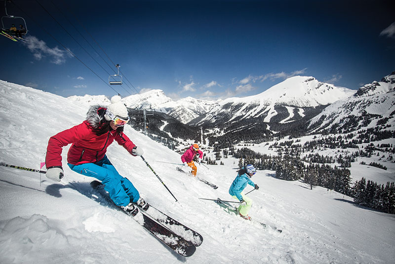 Affordable ski breaks in Canada