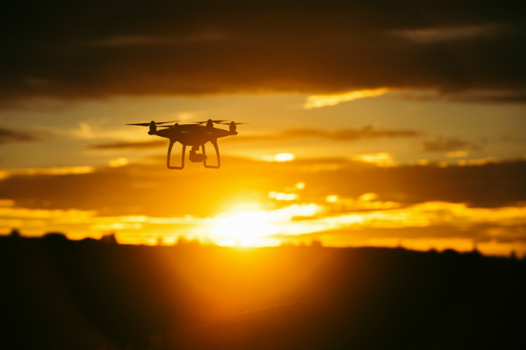 Airport 'no-fly' zones to be extended after Gatwick drone chaos