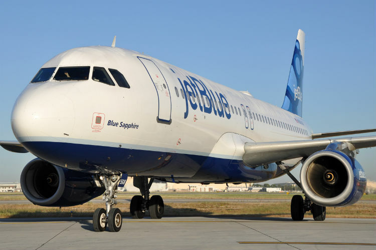 JetBlue reveals quarterly loss after Spirit merger