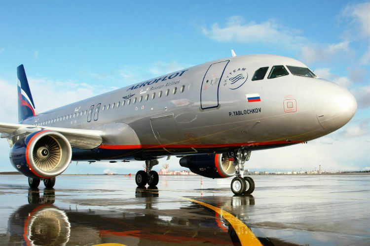 Russian airlines banned from selling £50m slot portfolio