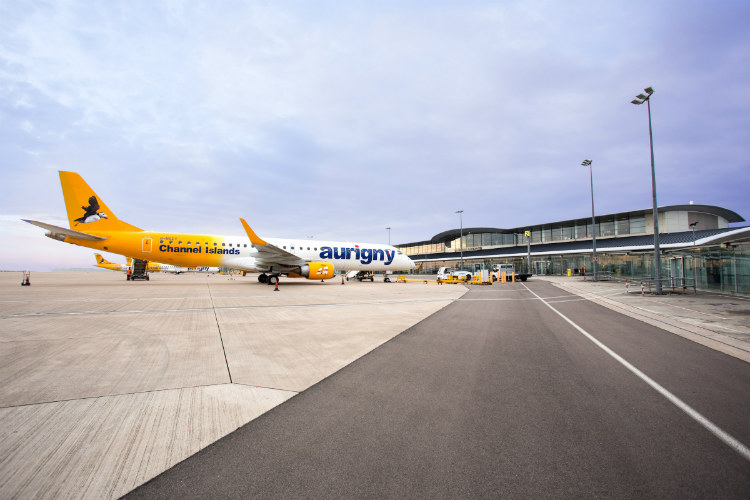 Aurigny launches Southampton-Guernsey route