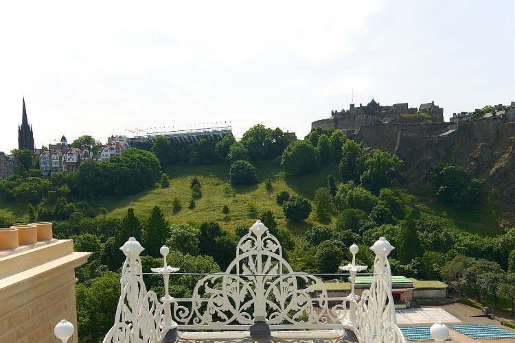 Red Carnation to make Scotland debut with Edinburgh hotel