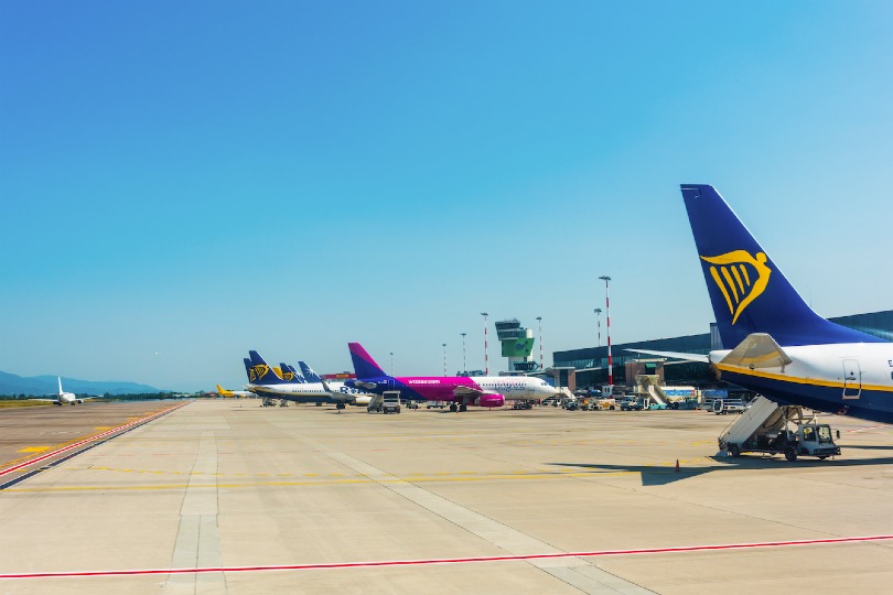 Ryanair ‘preparing to ground entire fleet’