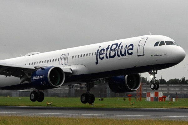 JetBlue launches daily New York and Boston services to Dublin
