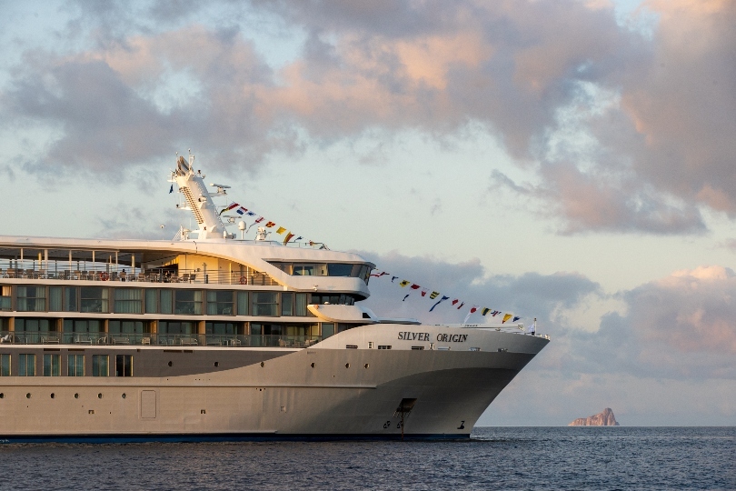 Silversea to offer agents £215 bonus commission on 2023 sailings