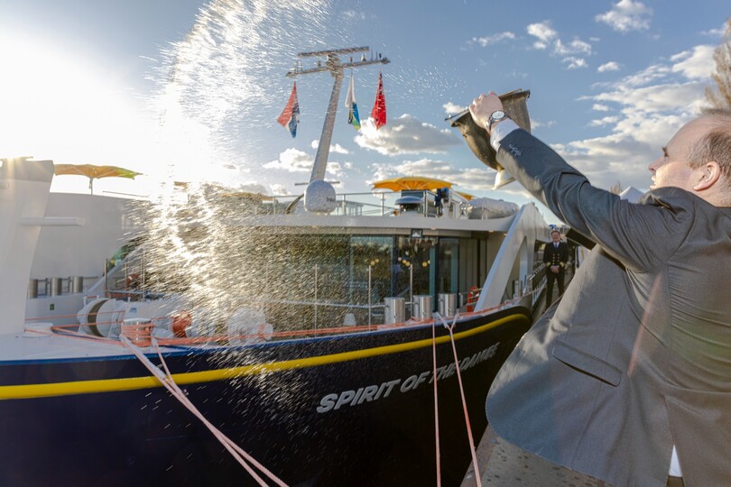 Saga hosts double naming ceremony for sister river ships