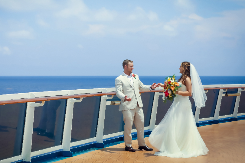Carnival Cruise Line reopens wedding programme