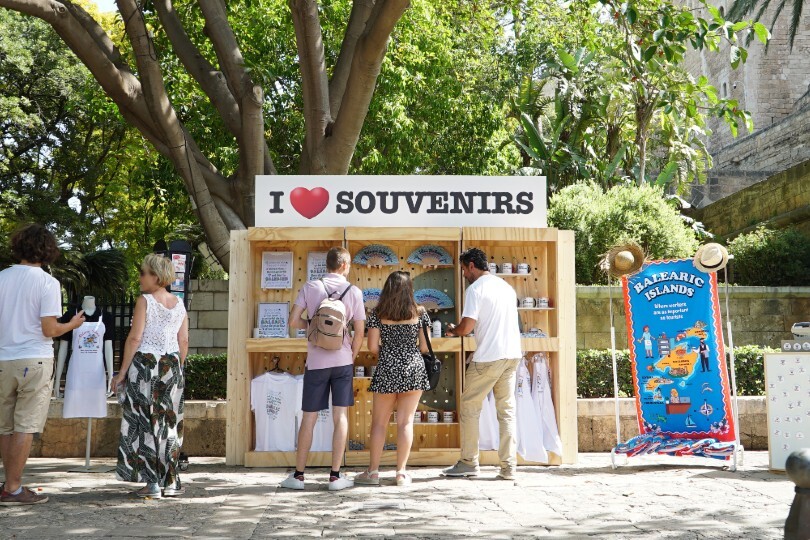 Balearic pop-up shop highlights benefits of new tourism laws