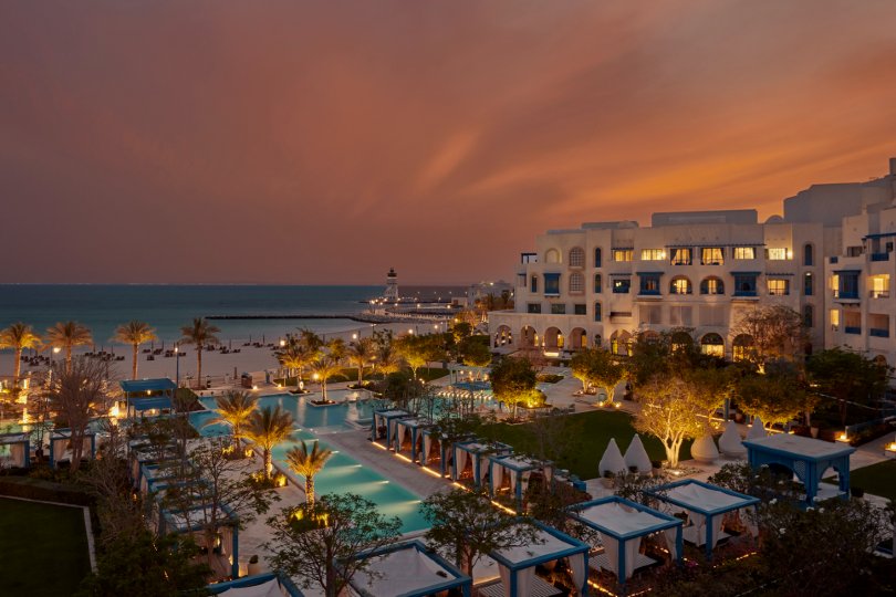 Le Hilton Salwa Beach Resort & Villas abrite une plage privée de 3,5 km de long 