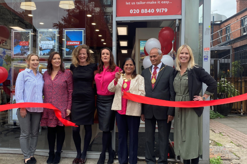 Flight Centre reopens Ealing Broadway store