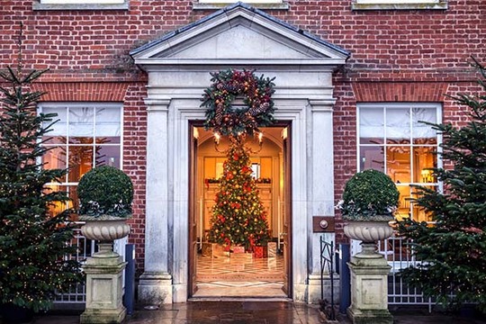 Why Four Seasons Hotel Hampshire should be top of clients' Christmas wish lists