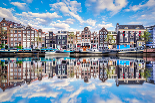 What to see and where to stay for the best of Amsterdam