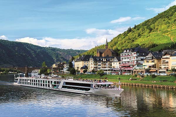 Emerald Cruises launches 2024 Europe brochure