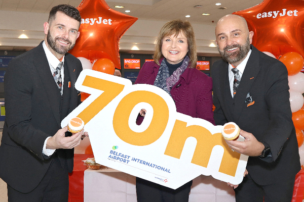 EasyJet to base extra aircraft in Belfast this summer