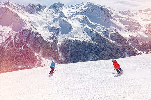 Suggest these end-of-season ski experiences in Switzerland's Valais region