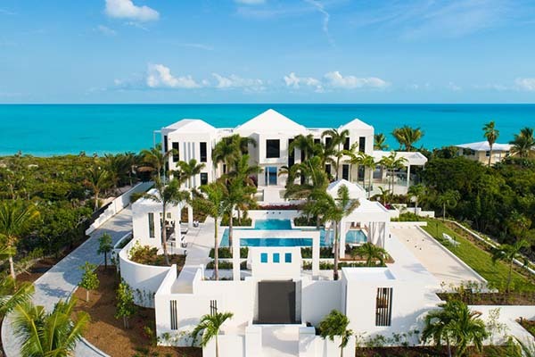 Luxury villa rental specialist Edge Retreats acquired by Viadi