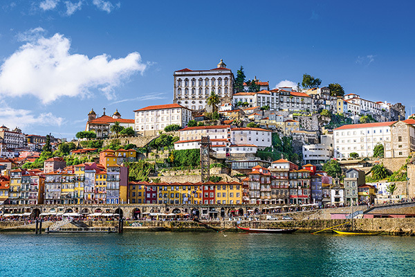 Win a week-long cruise along the Douro with Jules Verne