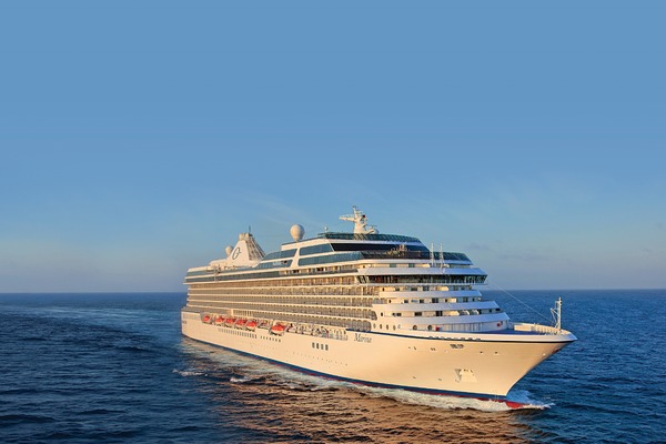 Oceania Cruises offers free pre-cruise hotel stay