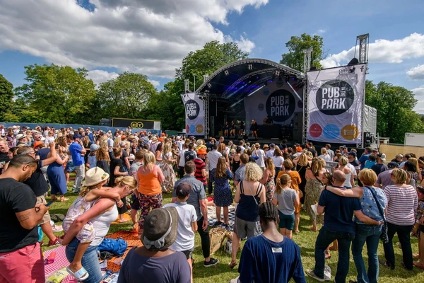 WIN VIP Pub in the Park tickets with Playa Hotels &amp; Resorts