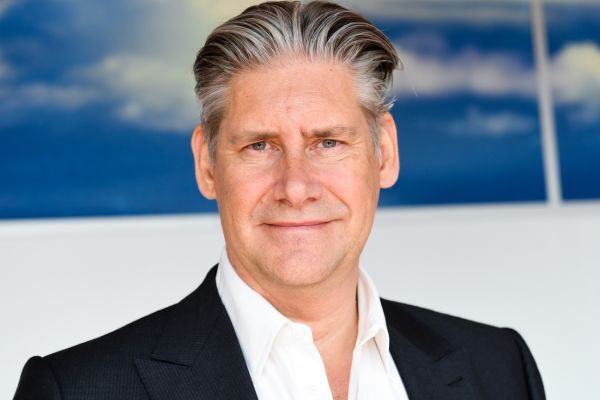EasyJet names new chief executive as Johan Lundgren steps down