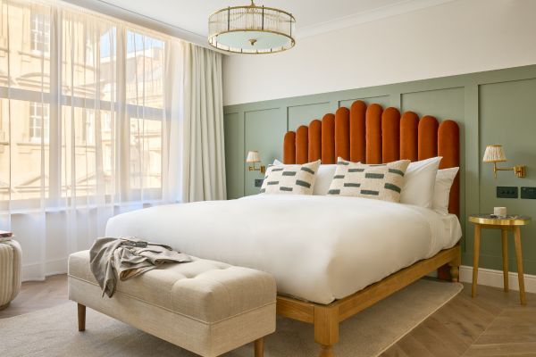 Lifestyle hotel opens in former Oxford department store