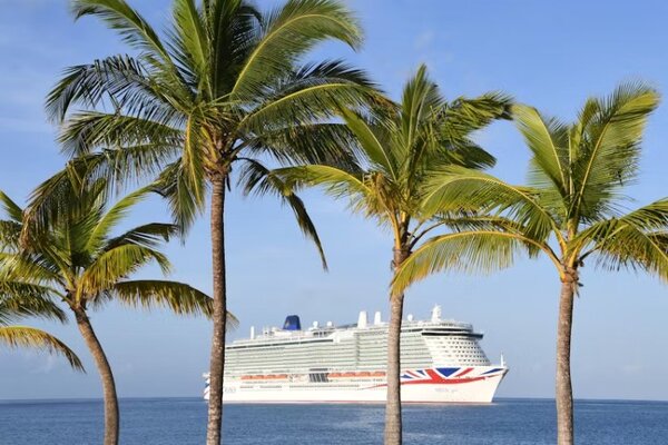 P&O Cruises names airline partners for upcoming winter season
