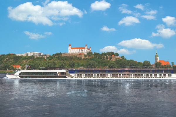 AmaWaterways opens reservations on all 2026 cruises