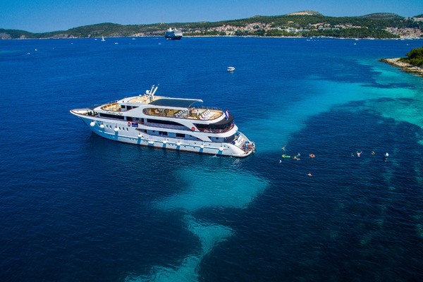 Sail Croatia adds two more ships to its Elegance fleet