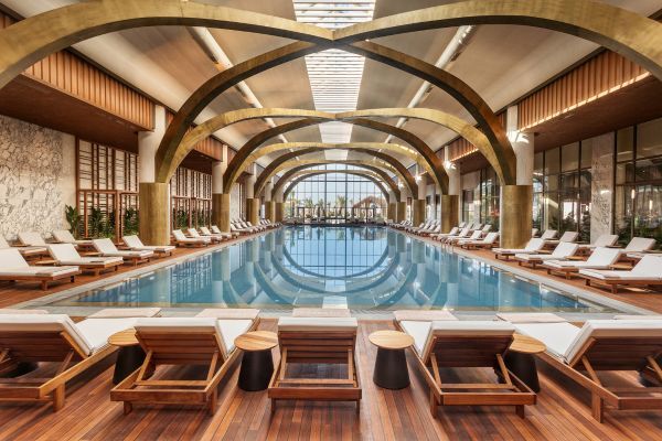 Top 5: The luxury hotel news agents need to know this week