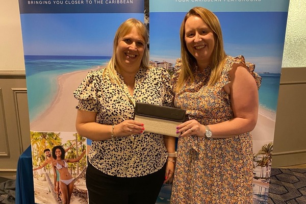 Agent wins free stay with Sandals Resorts at quiz night