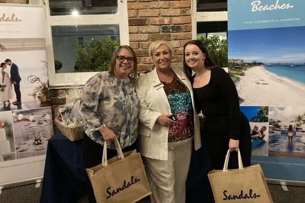 Sandals On Tour: Quiz Night photos 