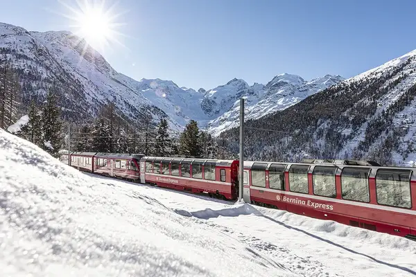 5 incredible sights your clients won't want to miss on Switzerland’s Bernina Express