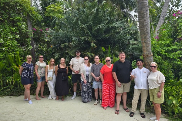 OUTRIGGER Maldives Maafushivaru Welcomes 10 Agents on a FAM trip