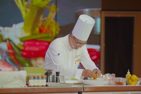 Holland America Line to offer live onboard cooking shows