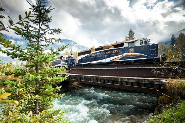 Rocky Mountaineer unveils Black Friday promotion for 2025 travel