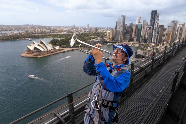 Tourism Australia starts Ashes countdown