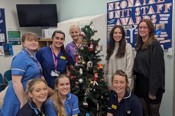 JG Travel Group spreads festive cheer at local hospital