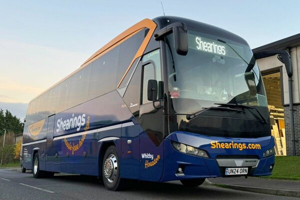 Shearings_new_coach_livery_January_2025.jpg