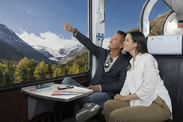 5 incredible sights your clients won't want to miss on Switzerland’s Bernina Express