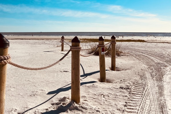 Fort Myers rebuilds its beaches