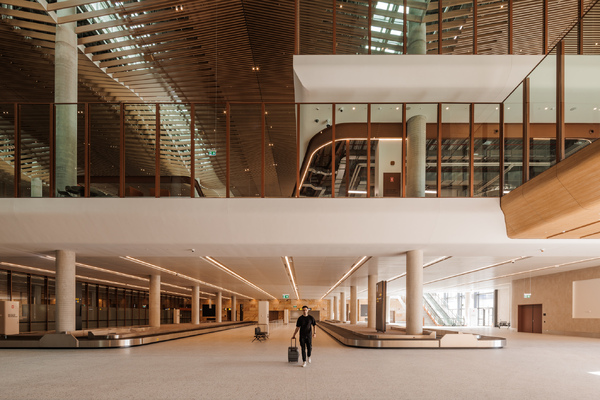Sydney’s new 24-hour airport terminal officially unveiled