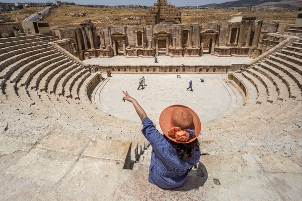 Jordan launches tourist help centre to tackle travel disruption